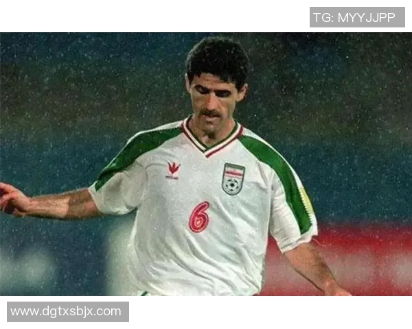 足坛巨星齐聚一堂，谁将书写新传奇，揭开未来足坛的荣耀篇章