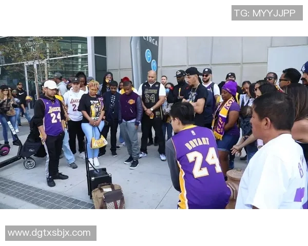 众足球明星齐聚悼念科比致敬传奇精神与不屈斗志